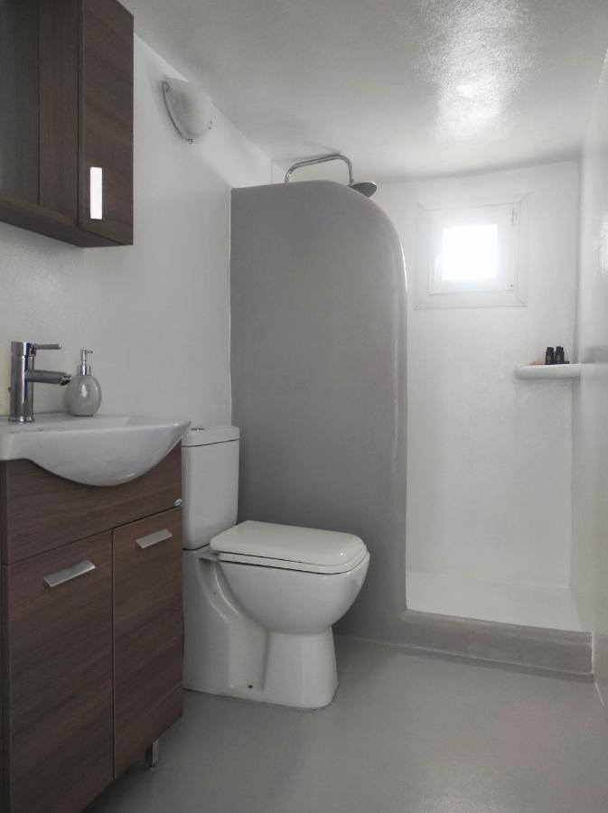 Отель Prickly Pear House Plaka  Экстерьер фото